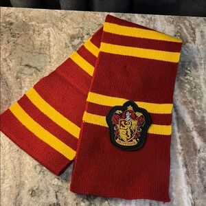 Warner Bros. Red and Yellow Harry Potter Scarf